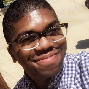 Meet your Posher, Christopher